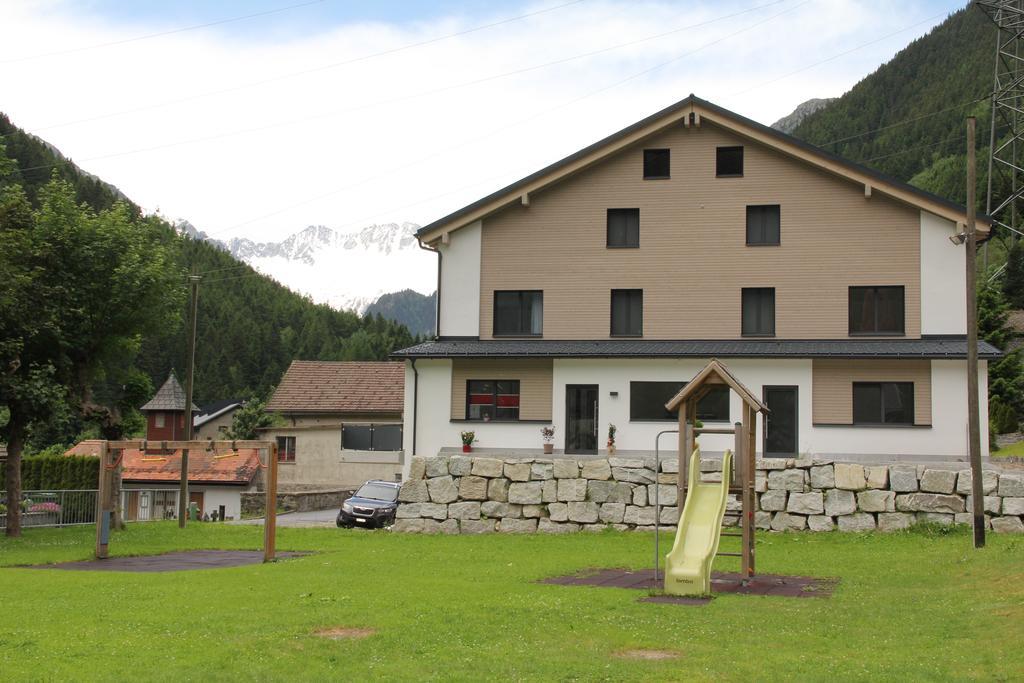 Haus Steiner * Göschenen